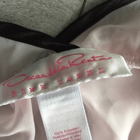 Oscar de la Renta Lingerie - Picture 7 of 7